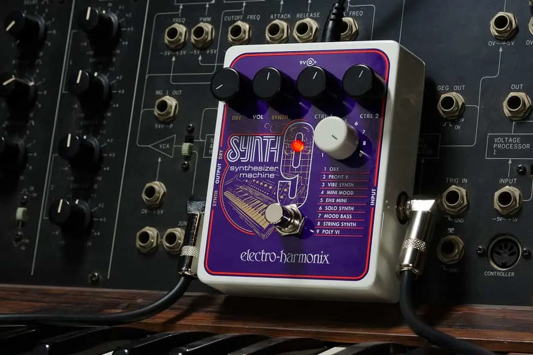 Electro-Harmonix SYNTH9 Synthesizer Machine Pedal - Image 2
